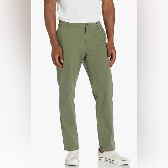 Cutter & Buck Voyager Chino size 34 x 32 nwt cotton caper green straight leg - Picture 1 of 10